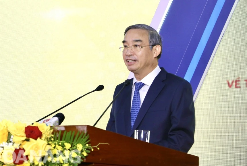 Chủ tịch TP Đà Nẵng Lê Trung Chinh tin rằng các nhà đầu tư sẽ sớm quan tâm và đầu tư vào Khu thương mại tự do. Ảnh: Báo Đà Nẵng.